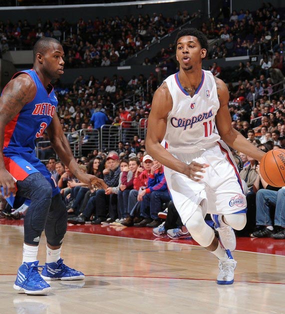 一支队伍如 一支队伍如