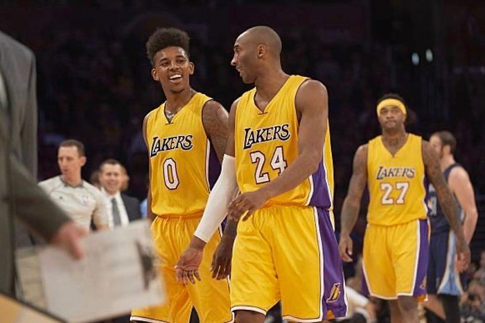 三是定位球 三是定位球